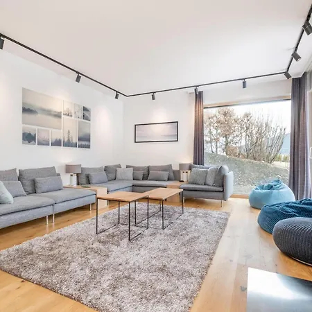Doppellodge Ferienhaus *